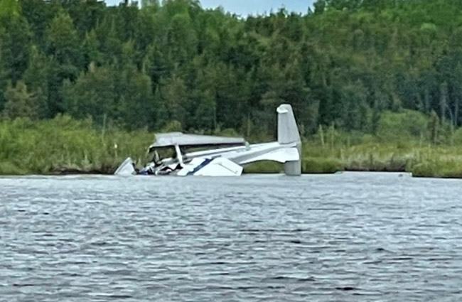 Canada’da DHC-2 göle düştü; 4 kişi hayatını kaybetti