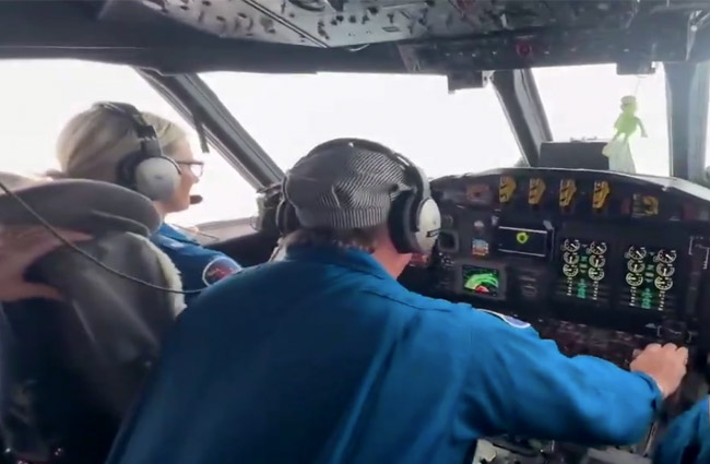 WP-3D Orion Melissa Kasırgası’nın gözüne girdi