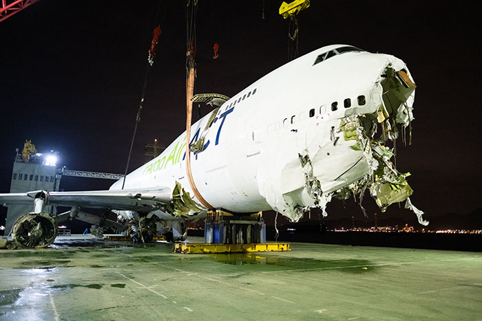 ACT  kargo uçağı enkazı denizden çıkarıldı