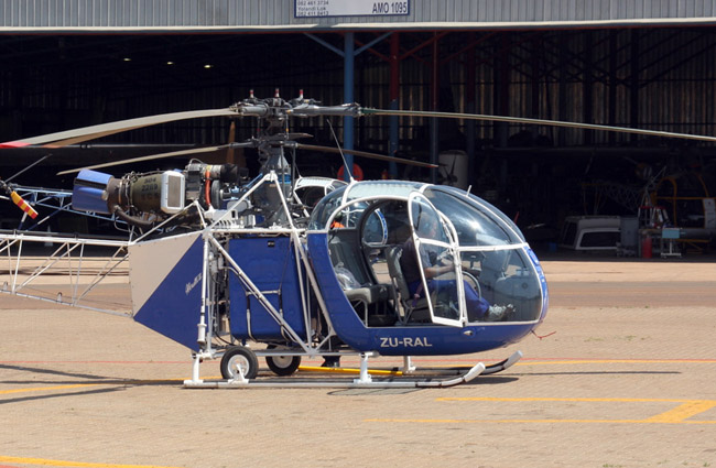 Güney Afrika’da helikopter düştü; 3 kişi hayatını kaybetti