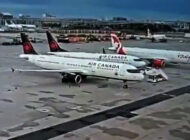 Toronto’da Air Canada uçakları parkta çarpıştı