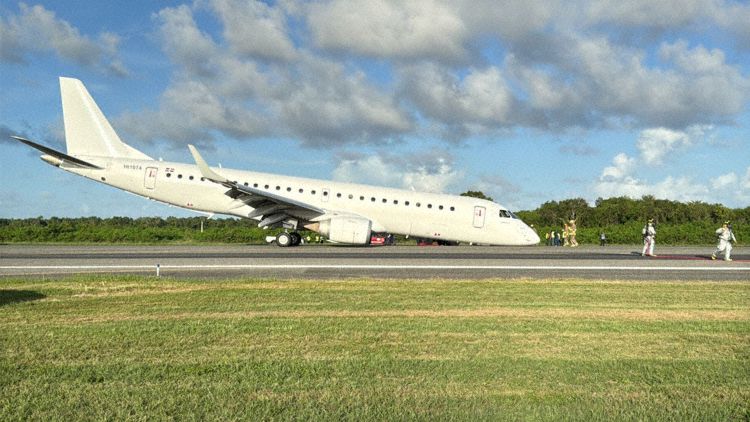 Embraer E190’ın inişte ön dikmesi çöktü