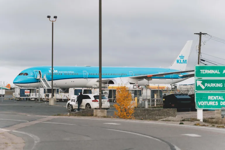 KLM Los Angeles uçağı Kanada’ya acil indi