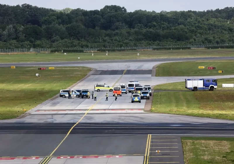 O aktivistlere 403 bin euro tazminat cezası