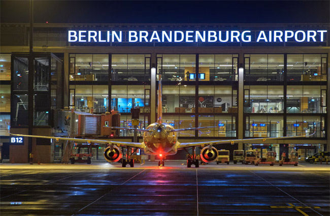 Brandenburg Havalimanı’nda drone uçuşları durdurdu