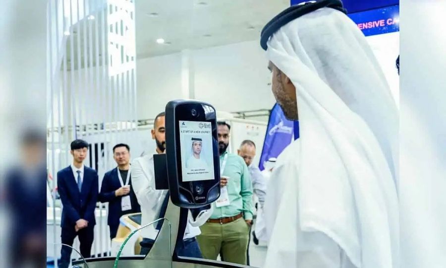 Emirates Dubai Havalimanı’nda yüz tanımaya yatırım yapıyor