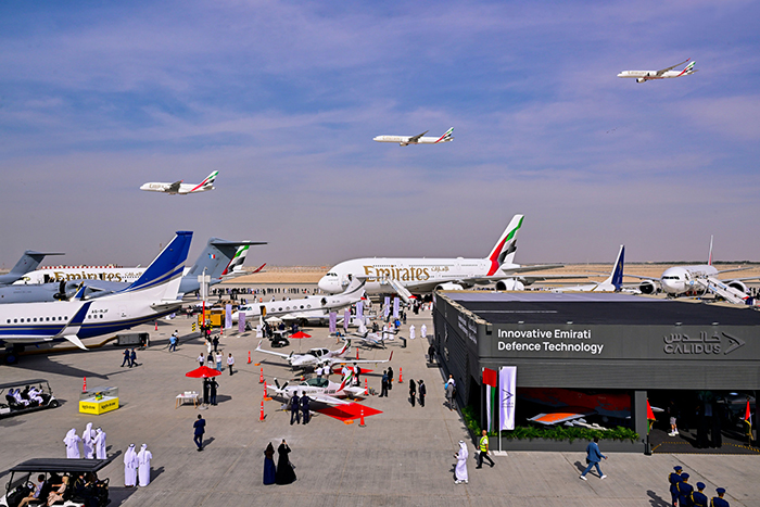 Emirates A350 ile Dubai Airshow’da gösteri uçuşu yaptı