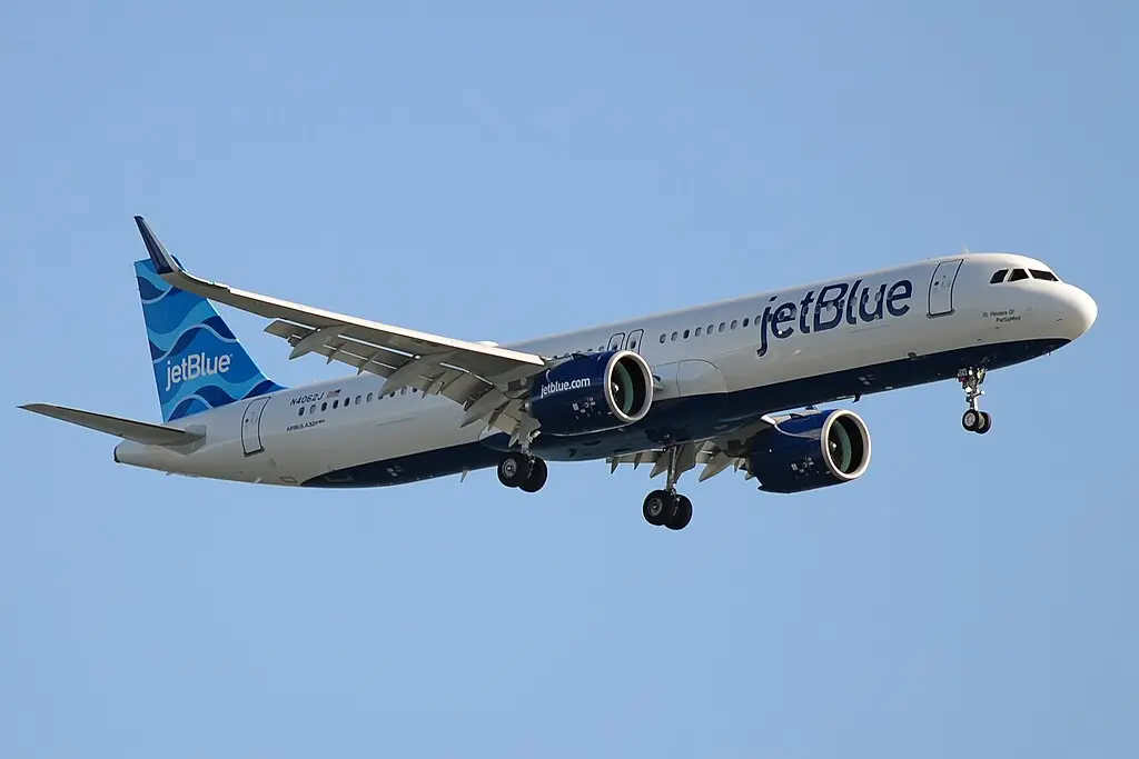 Jet Blue A320 uçağında dalış alarmı krizi yaşandı