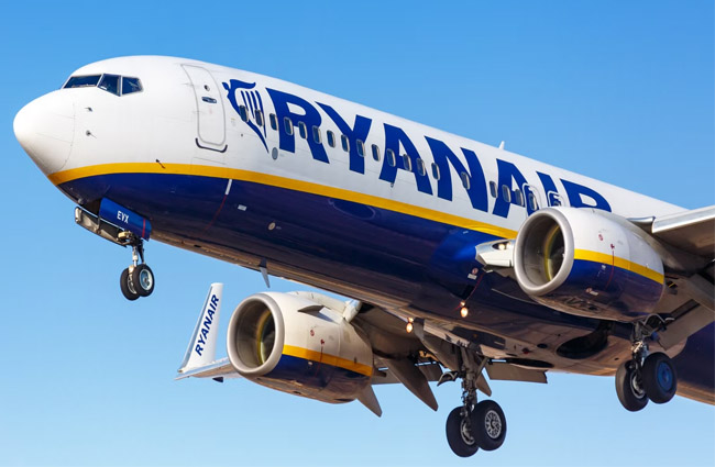 Ryanair sorunlu yolcuya 10 bin Euro ceza kesti
