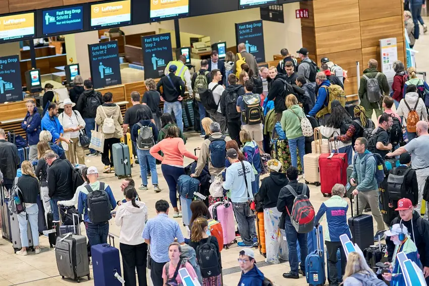 Berlin Havalimanı Kasım’da 2.1 milyon yolcu ağırladı