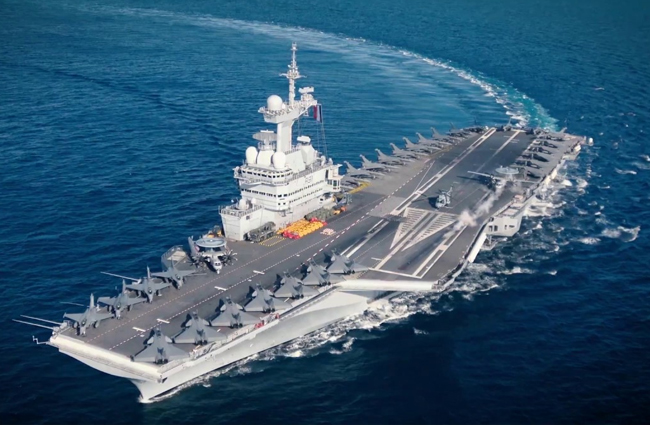 Emmanuel Macron, “Yeni uçak gemisi inşa edeceğiz”