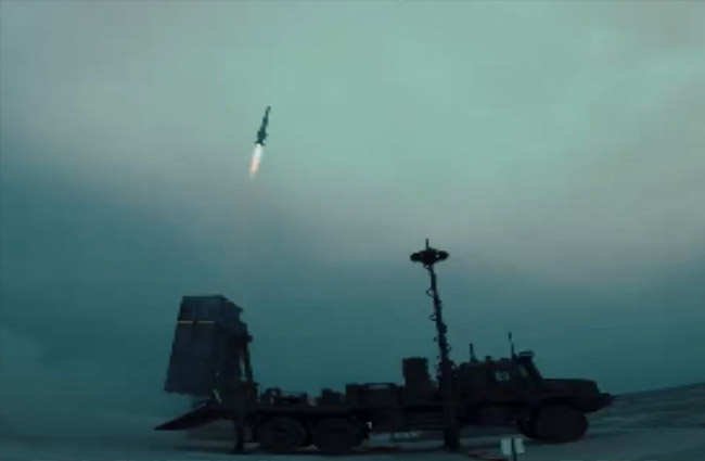 Hisar-A kabul atışında tam isabet vurdu