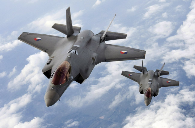 Hollanda’da F-35 uçakları alarma geçti