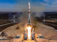 Rusya İran’ın üç haberleşme uydusunu uzaya gönderdi