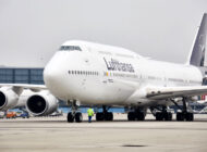 Lufthansa iki adet B747-8 uçağını satacak
