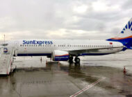 SunExpress iki B737-8 uçağını teslim aldı