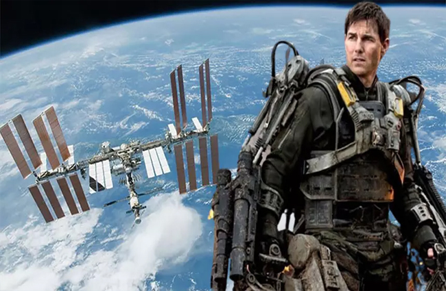 Tom Cruise’un uzay temalı filmi rafa kaldırıldı
