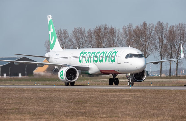 Transavia’nın yeni boyamalı ilk A321neo uçağı