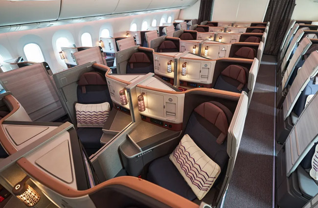 Air İndia B787-9 uçağının yeni koltuklarını tanıttı