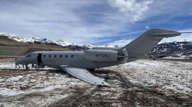 ABD Colorado’da Cessna 750 inişte pistten çıktı