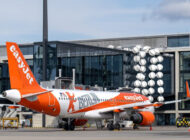 Yolcular Berlin’de bagaj süprizi yaşadı