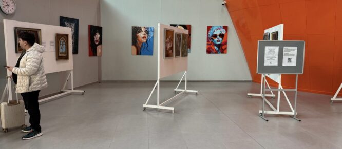 Ercan’da “Zamanın katmanları” sergisi