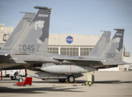 NASA iki adet F-15 uçağı filosuna kattı