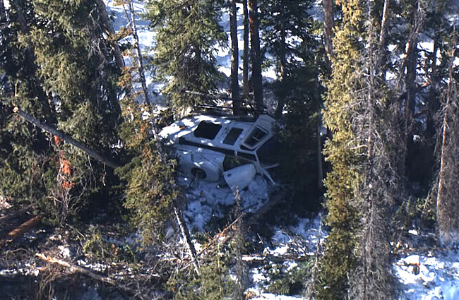 ABD Utah’ta Bell 206L tipi helikopter düştü