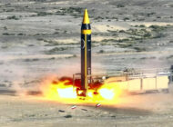 İran yeni füzesi Khorramshahr-4’ü kullandı