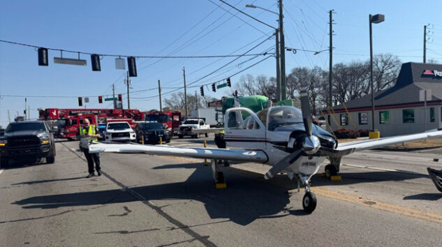 ABD Georgia’da Beechcraft G36 Bonanza otoyola indi