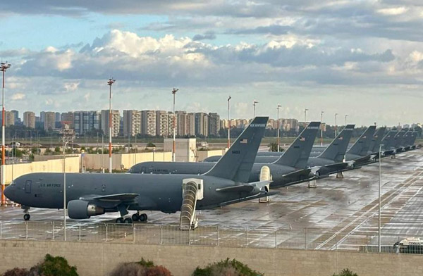 Ben Gurion’da ABD’nin anker uçakları görüntülendi