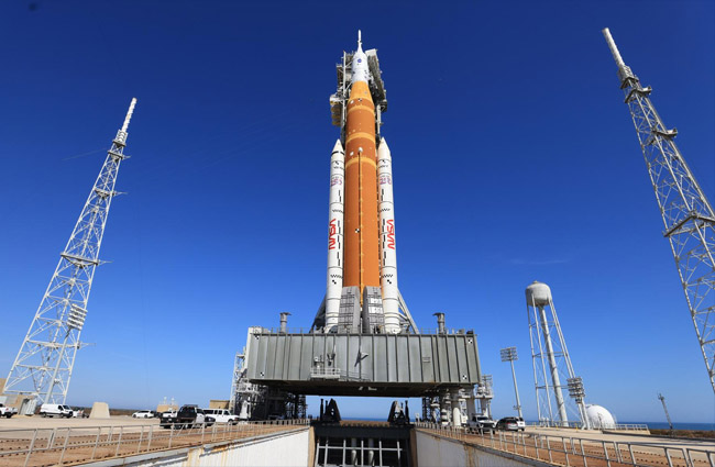 NASA Ay roketi testine tekrar başladı