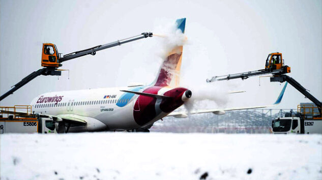 Berlin Brandenburg Havalimanı uçuşlara tekrar kapandı