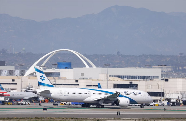 El Al uçağı Filistin yazısı nedeniyle geç kalktı