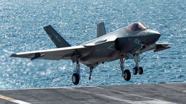 ABD Umman Denizi’nde İHA düşürdü