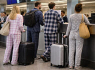 ABD Tampa Havalimanı’nda ilginç pijama paylaşımı