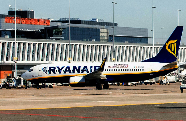 Ryarair’in resti vergiyi kaldırdı