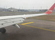 T’way Air aitB737-800 inişte takım lastiği kayboldu