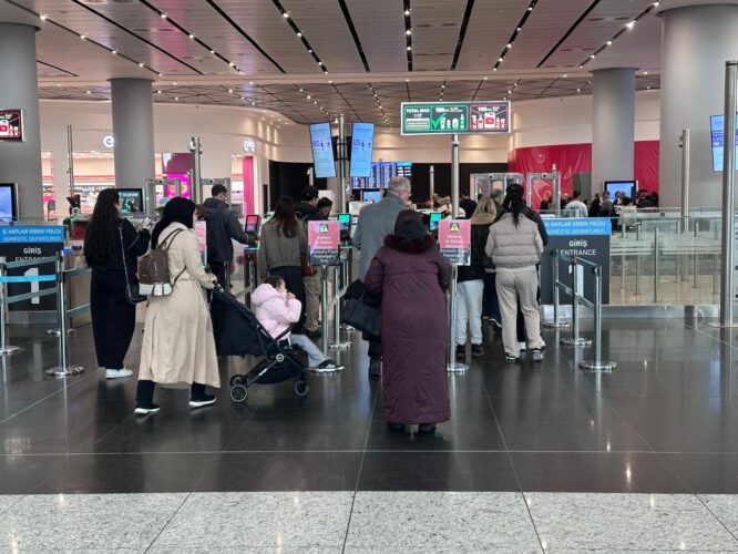 İstanbul Havalimanı’nda bayram yoğunluğu