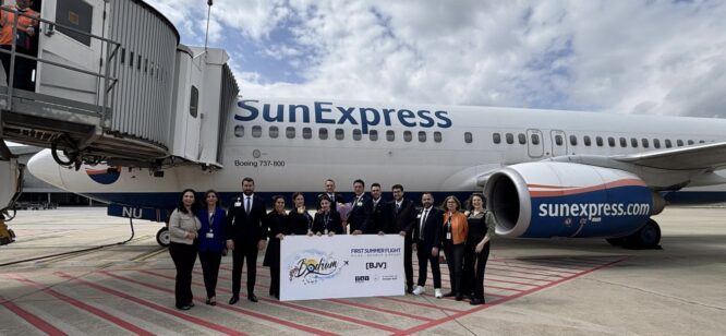 Milas-Bodrum sezonun ilk dış hat uçuşunu karşıladı