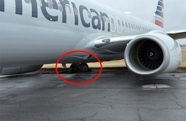 AA uçağı inişte toprağa saplandı