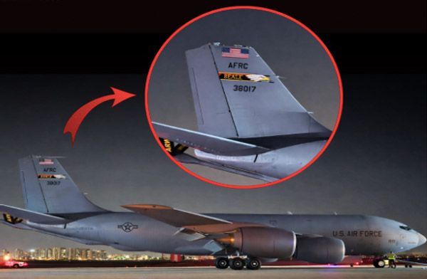 Tel Aviv’e acil inen KC-135’in dikey stabilizesi hasar gördü