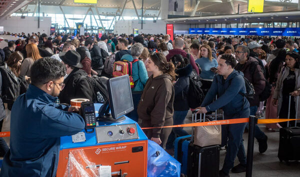 Trump, “TSA personeline acil ödeme yapılacak”
