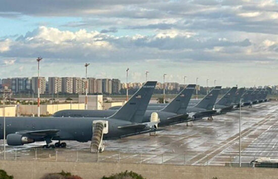 Ben Gurion Havalimanı tanker uçaktan geçilmiyor