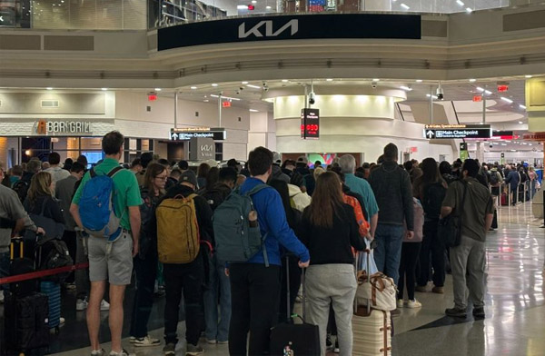 Atlanta Havalimanı’nda bekleme süresi 90 dakikayı aştı