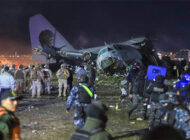 Bolivya’da para taşıyan C-130 inişte kaza yaptı