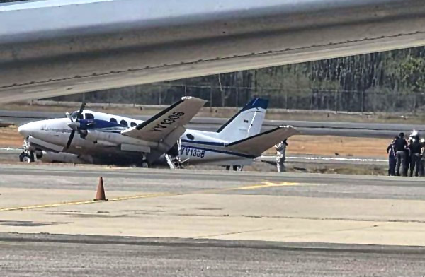 King Air uçağı Karakaş inişinde kaza yaptı