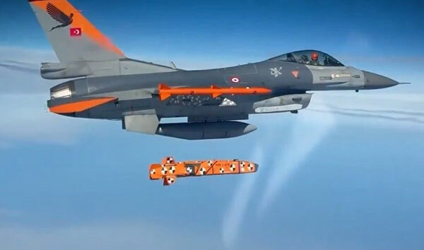 SOM-J Füzesi’nden tam isabet