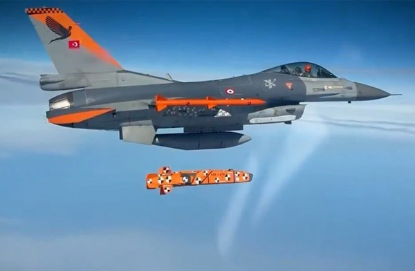 SOM-J Füzesi’nden tam isabet