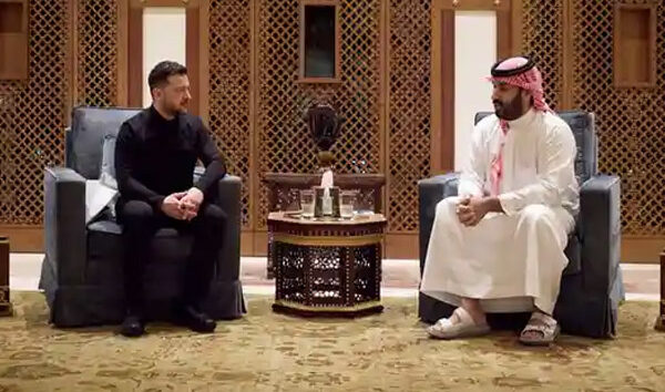 Ukrayna BAE ile askeri anlaşmalar imzaladı